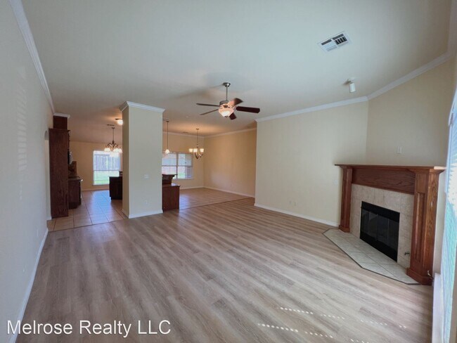 Foto del edificio - 4 br, 2 bath House - 3013 NW 181st Street