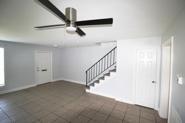 Foto del edificio - 5014 Newlands St