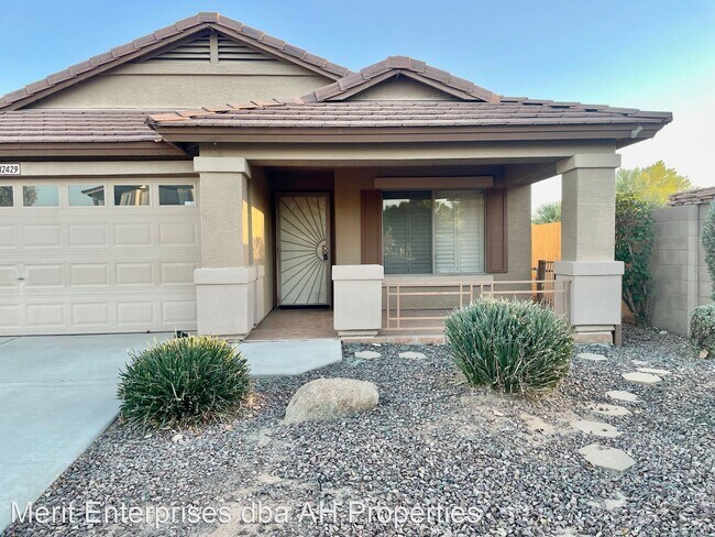 Foto del edificio - 3 br, 2 bath House - 12429 W VERMONT AVE