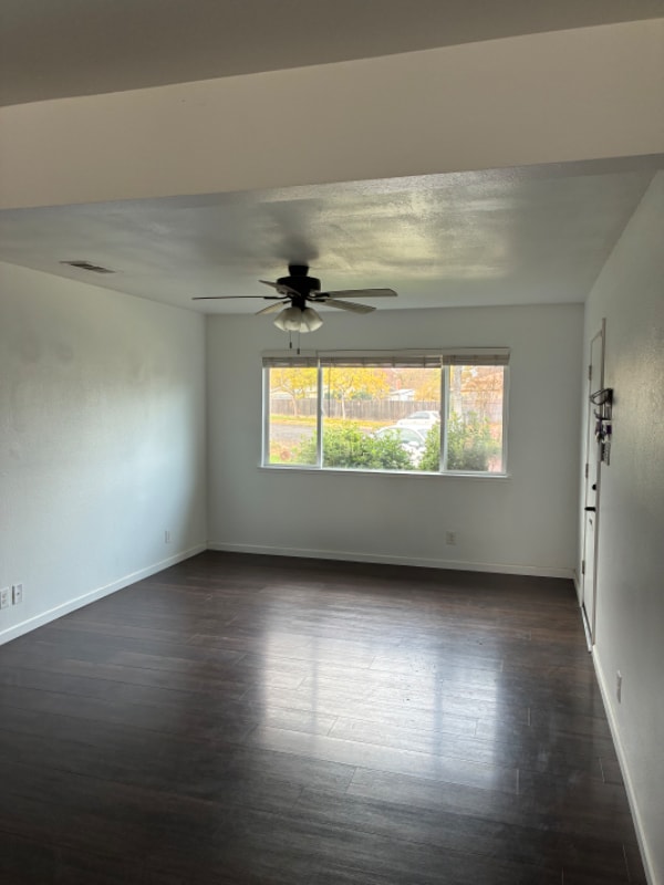 Building Photo - 1896 Barnett Way