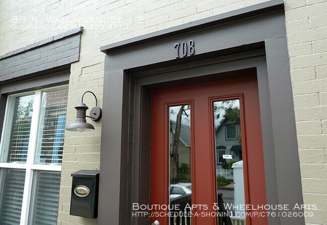 Building Photo - Boutique Apartments