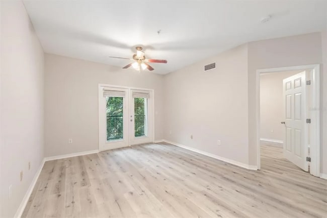 Building Photo - 1910 E Palm Ave