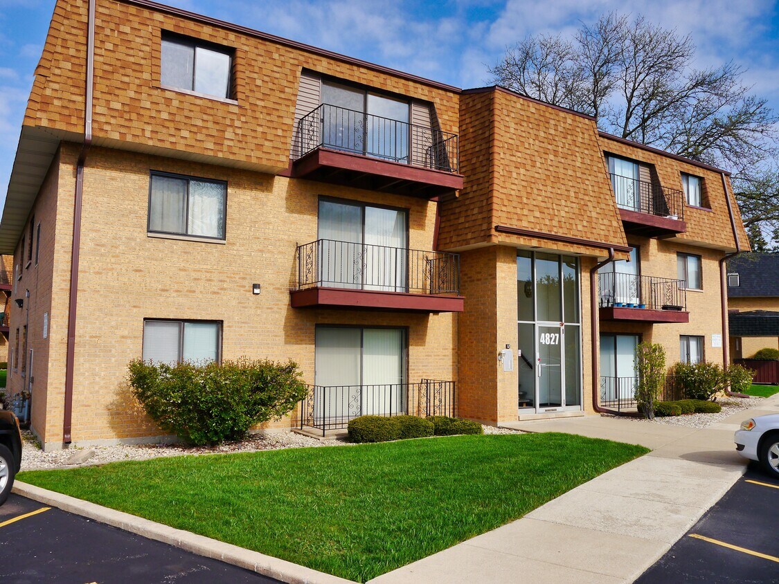 4827 W 109th St Unit 304, Oak Lawn, IL 60453 Condo for Rent in Oak