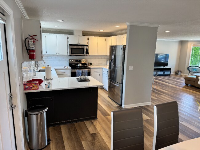 Foto del edificio - 6246 SE Wicker Ct
