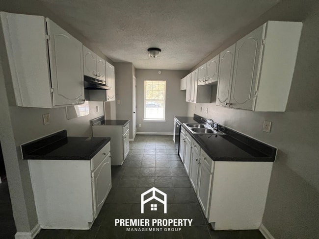 Building Photo - 4603 Addington Dr