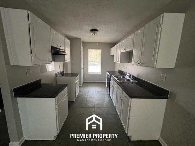 Foto del edificio - 4603 Addington Dr