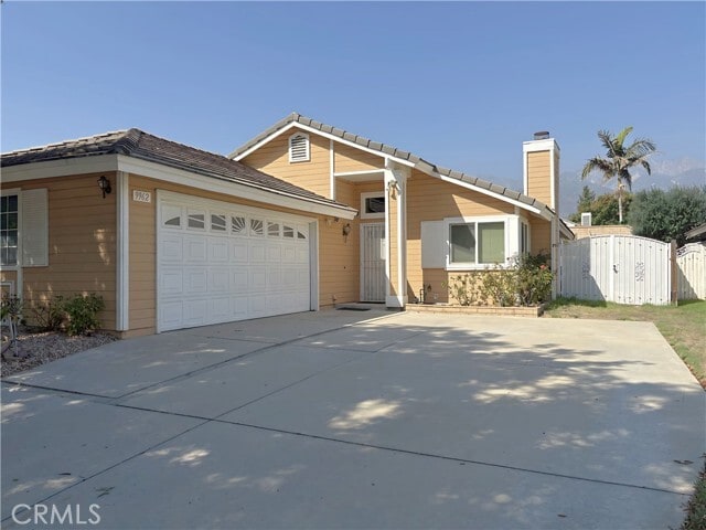 Building Photo - 9962 Palo Alto St