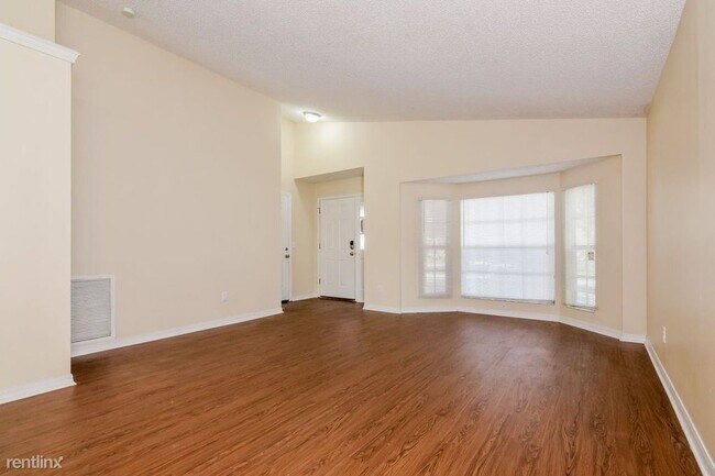 Foto del edificio - 3 br, 2 bath House - 7710 Robert E Lee Rd