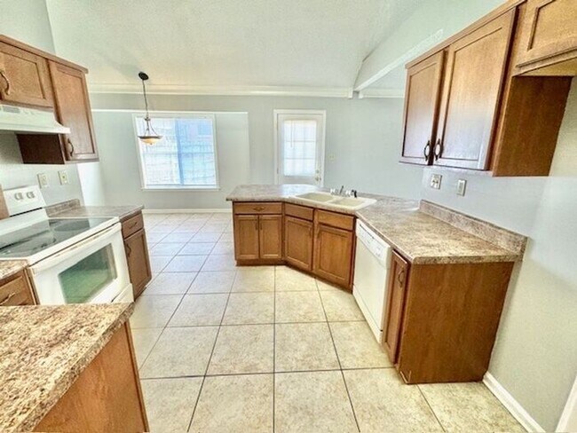Foto del edificio - Renovated Homme! Southeast Memphis- Now Le...