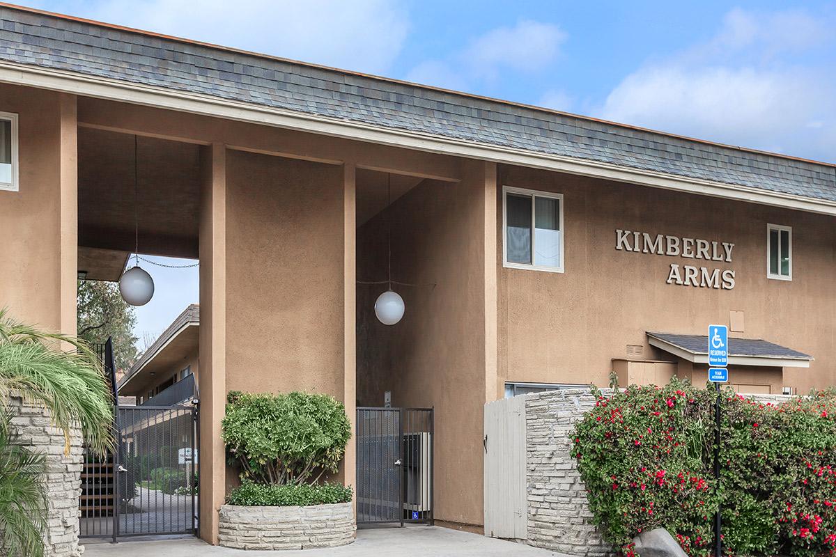 Kimberly Arms Apartment Homes Rentals Fullerton, CA