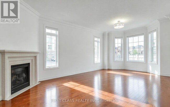 Building Photo - 12 Hawstone Rd