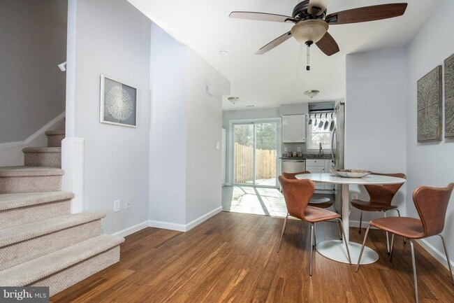 Building Photo - 7840 Liberty Springs Cir