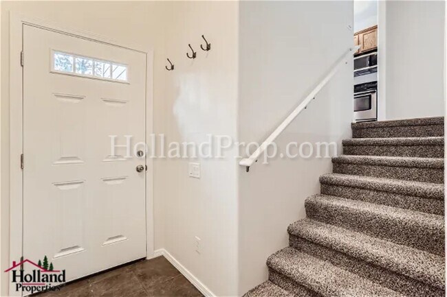 Foto del edificio - Gorgeous & Spacious Home 3 beds 2 baths wi...