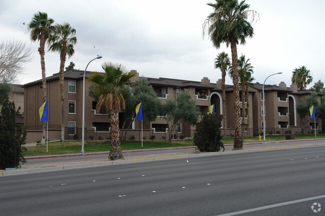 Sterling Sahra - Sterling Sahara Apartments