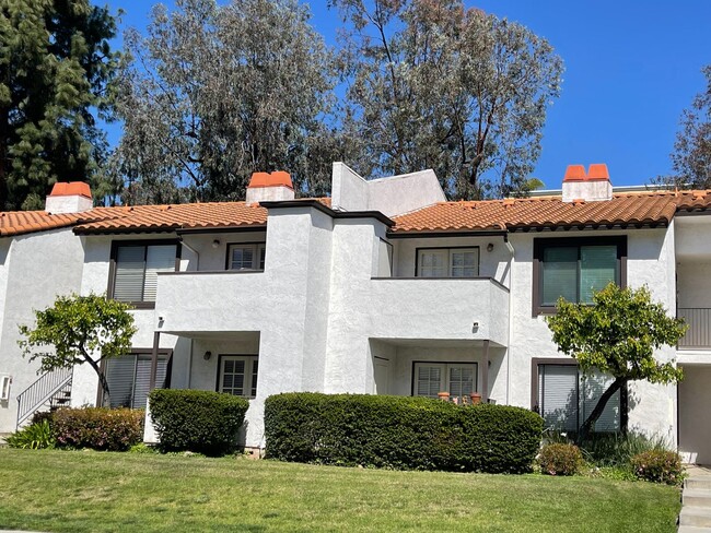 Building Photo - Beautiful 2BR, 2B Condo in Collwood Meadows