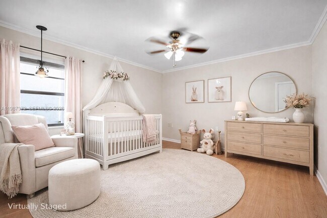 Foto del edificio - 4020 N Hills Dr