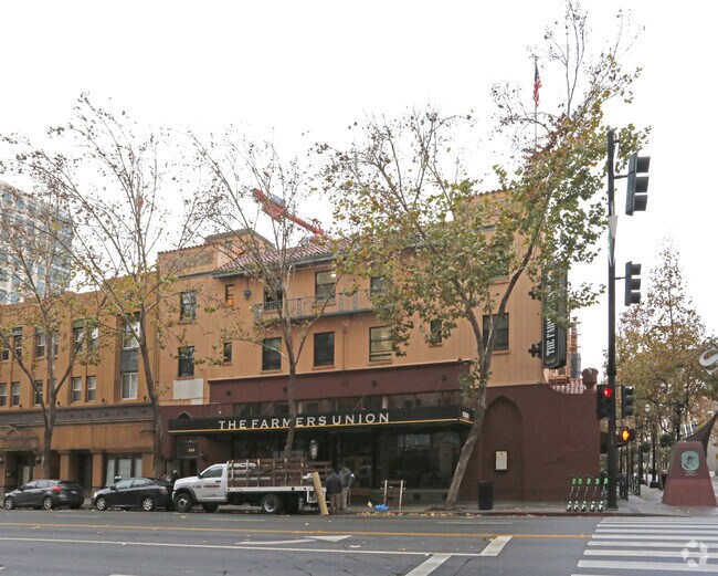 Building Photo - San Pedro Apartments