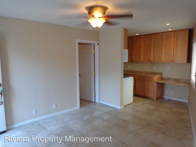 Building Photo - 3376-3382 Bayside Ln