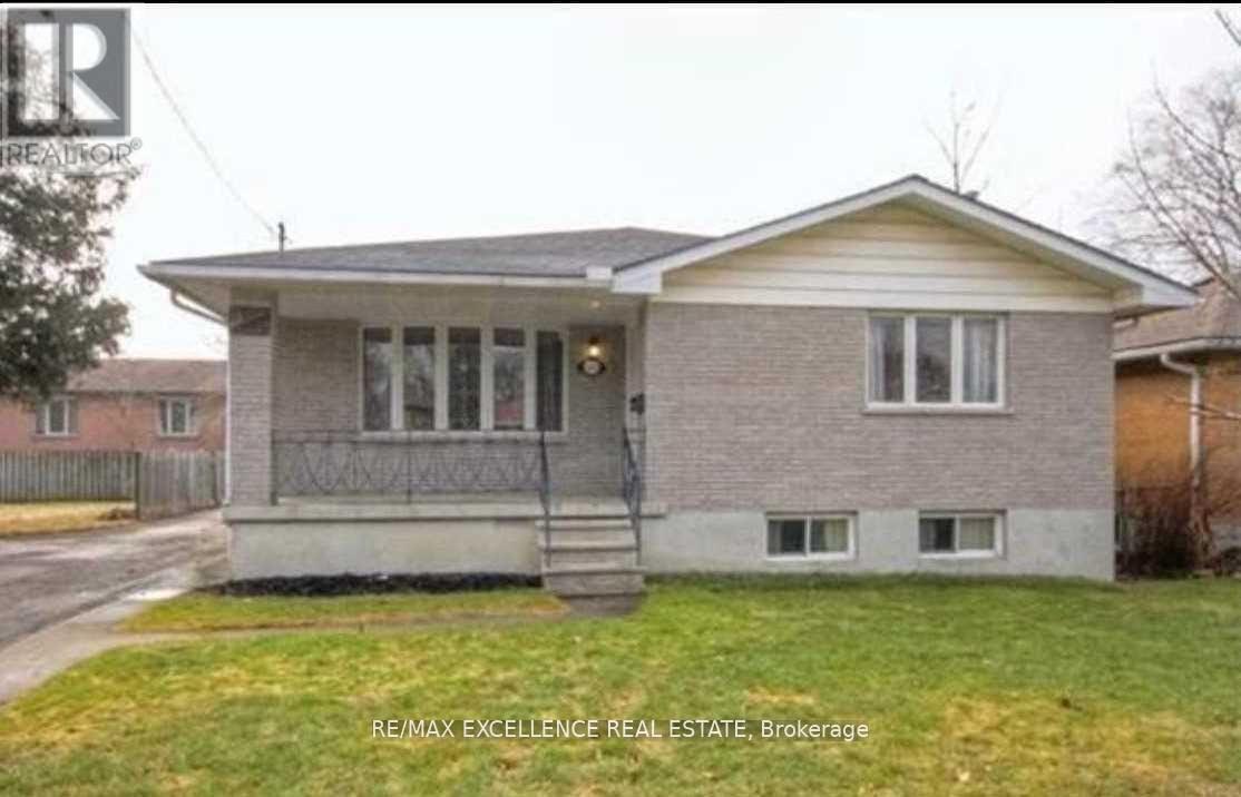 Primary Photo - 1595 Borden St