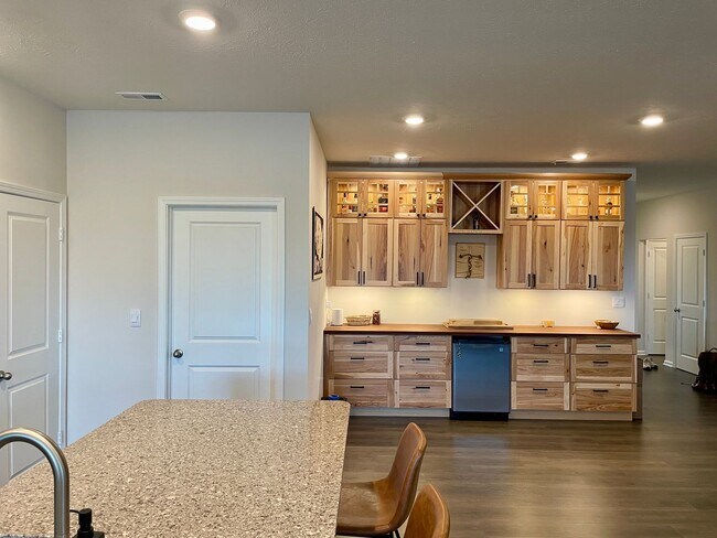 Foto del edificio - 3 Bed 2 Bath Available Now In Mccordsville!