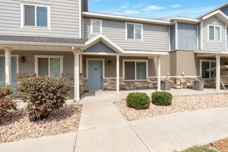 Building Photo - 730 E 150 N