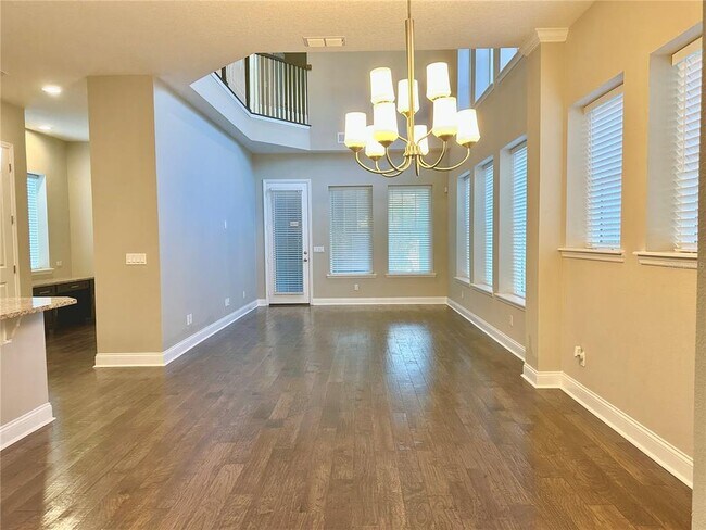 Foto del edificio - 8851 Laureate Blvd