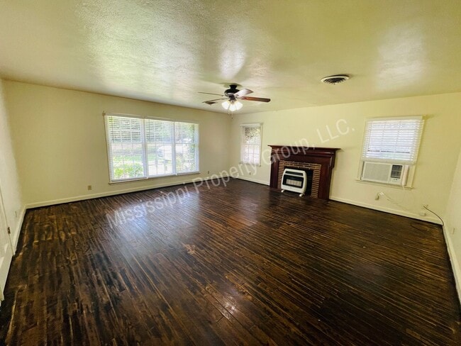 Photo - 1BR/1BA For Rent House