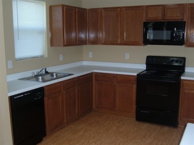 Building Photo - 952 Mosaic Drive