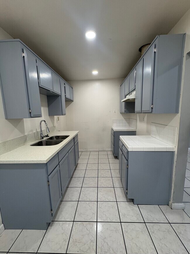 Building Photo - 7724 Ramish Ave