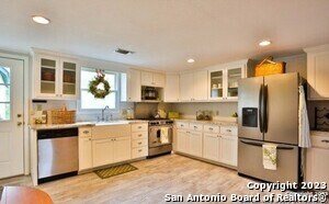 Foto del edificio - 105 Comfort Valley Ln E