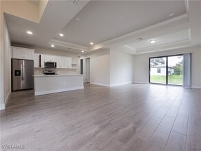 Building Photo - 6144 Higgins Ave