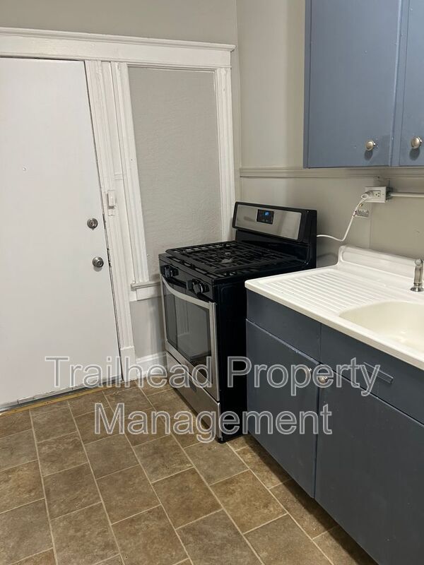 104 N Indiana Ave Unit 3S, Kansas City, MO 64123 Condo for Rent in