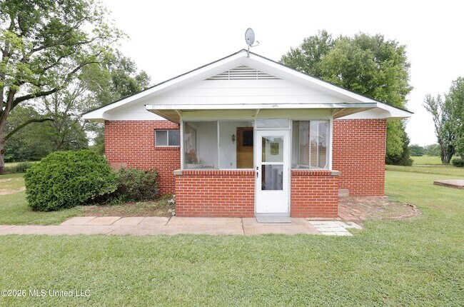Building Photo - 7037 Lilly Rd