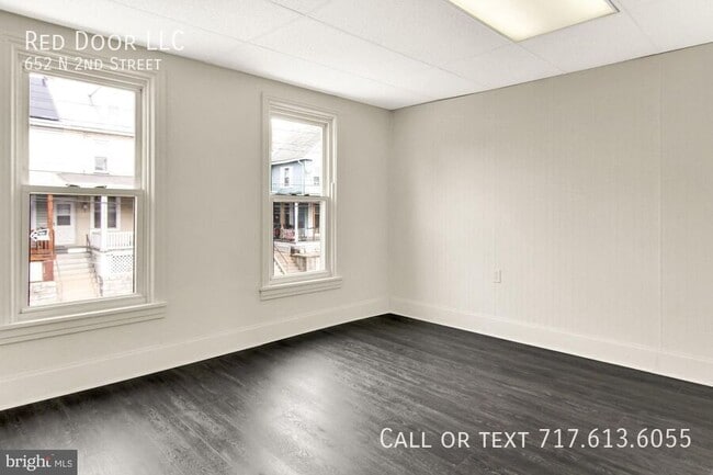 Foto del edificio - 652 N 2nd St