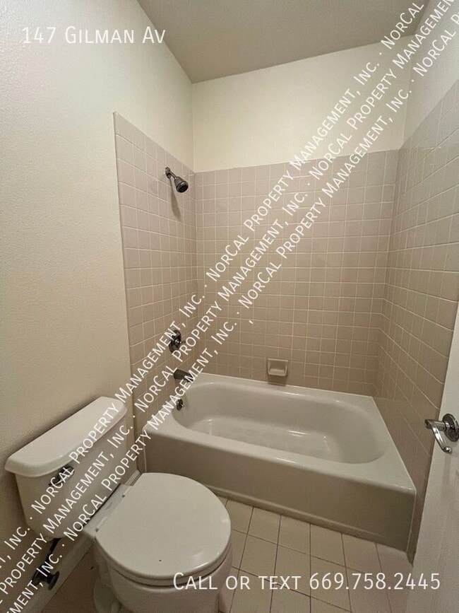 Building Photo - 147 Gilman Ave