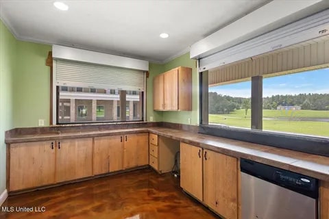 Foto del edificio - 12023 Springridge Rd