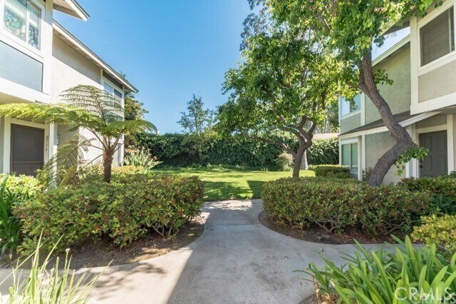 Foto del edificio - 2710 W Meadowwood