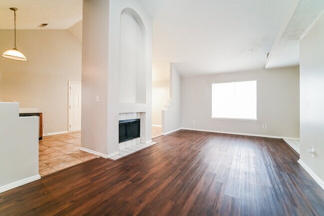 Foto del edificio - 3069 Oakvale Heights