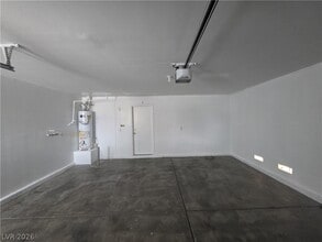 Building Photo - 6119 Magic Mesa St
