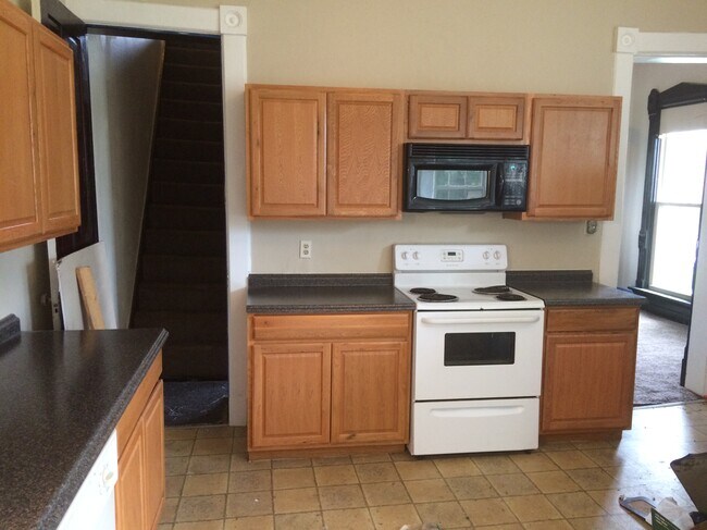 Photo - 227 James St Townhome