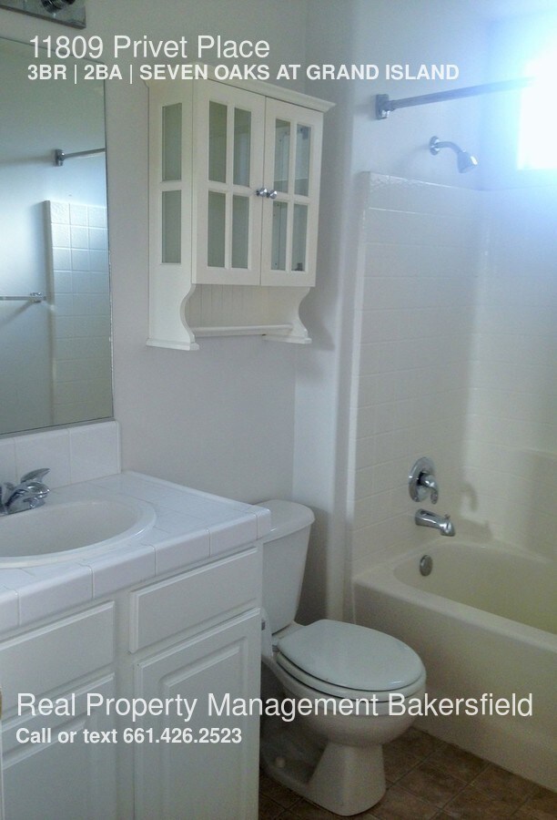 Building Photo - 11809 Privet Pl