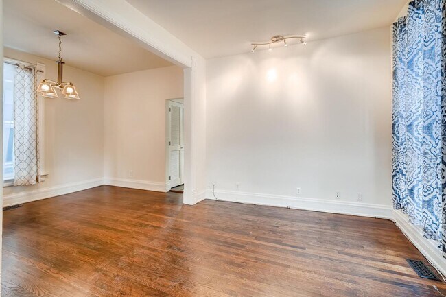 Foto del edificio - Charming 3 Bed 2 Bath Home in LoHi