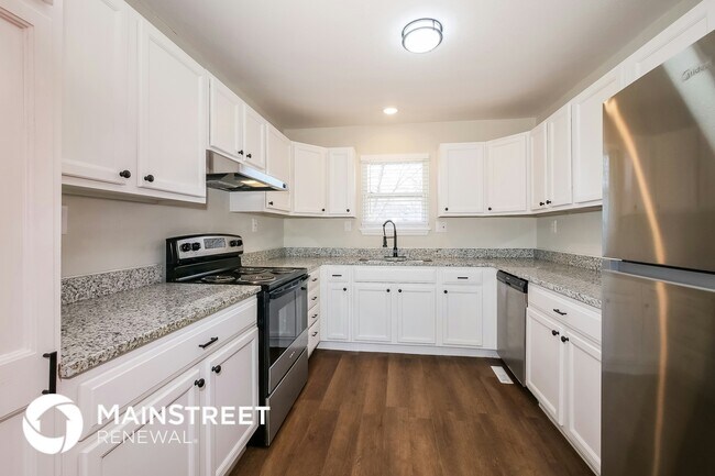 Foto del edificio - 543 Richfield Rd