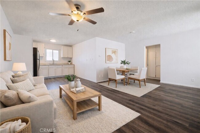 Foto del edificio - 686 E Cottonwood Rd