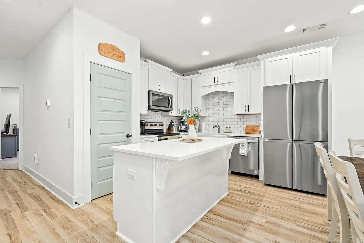 Foto principal - 316 Northgate Blvd