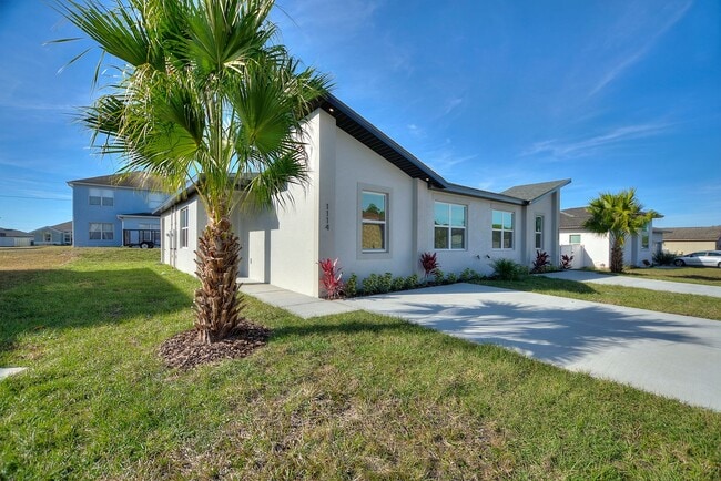 Building Photo - Deposit-Free! Modern, energy efficient hom...