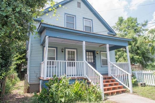 Building Photo - 243 Berean Ave SE