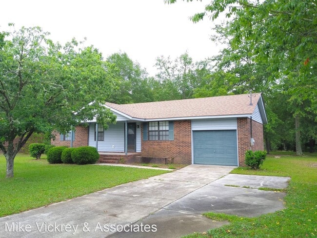 Building Photo - 3 br, 1.5 bath House - 125 Peachtree Street