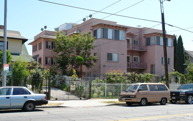 Building Photo - James Wood Apt