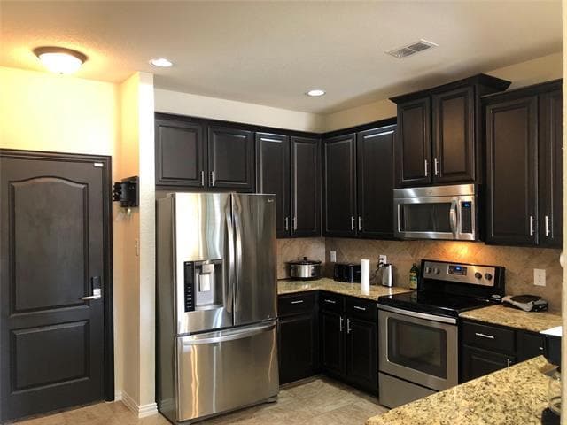 Building Photo - 6845 Sandshell Blvd